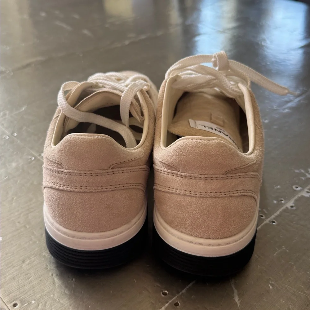 Chanel sneakers trainers flats logo beige suede sz 38.5